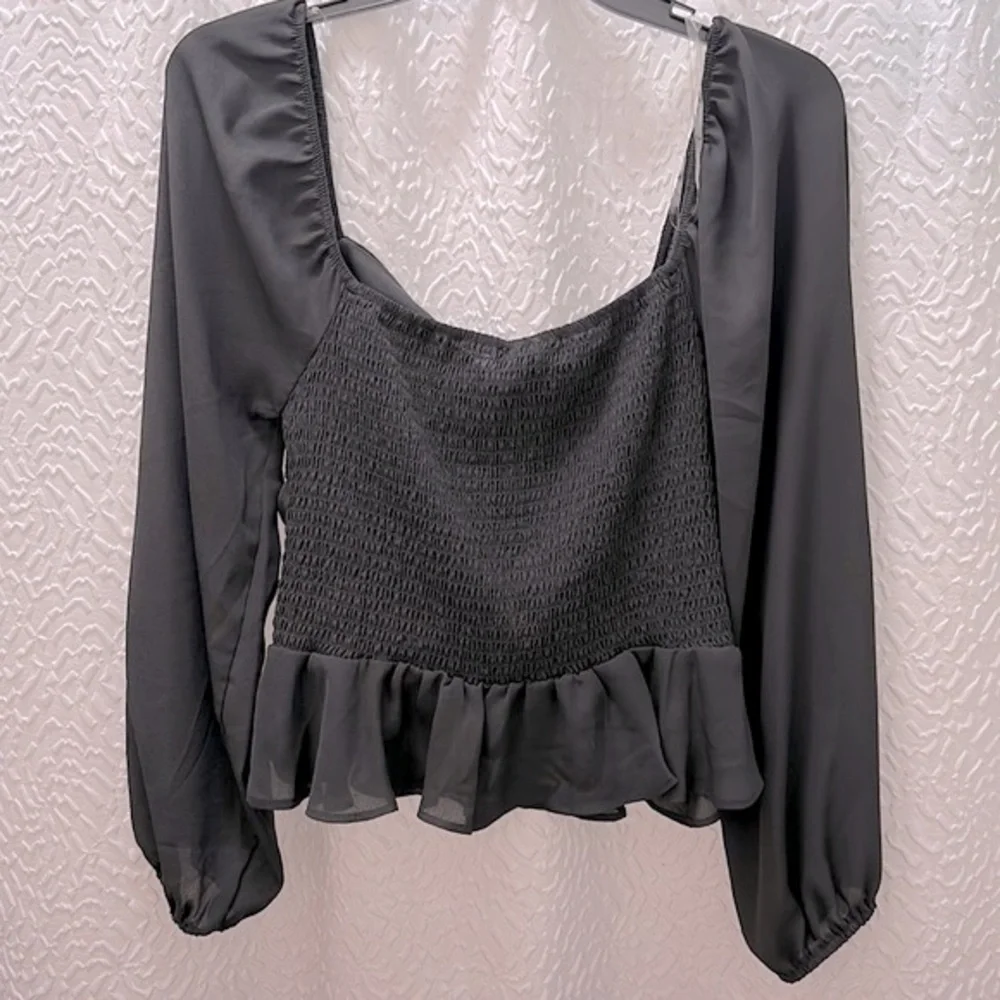 Shinestar Ruched Top - Picture 3 of 5